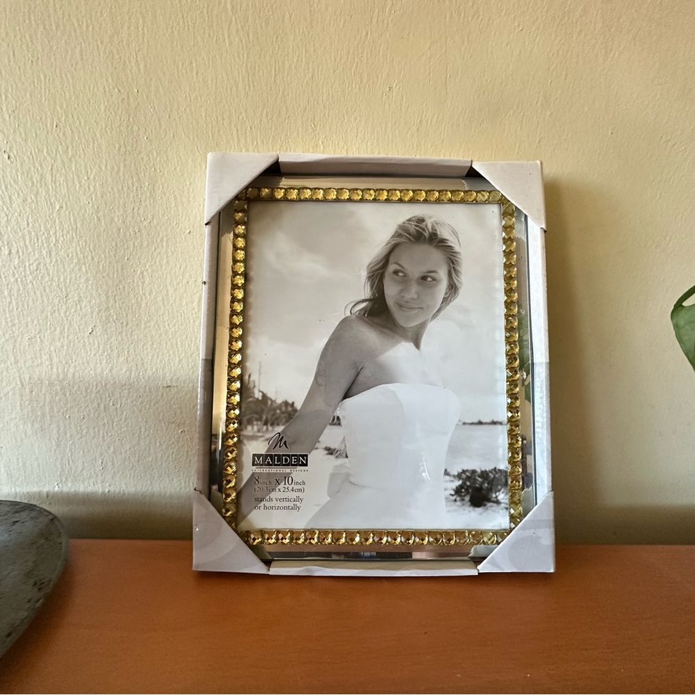 Malden Gold Beaded Silver Frame
